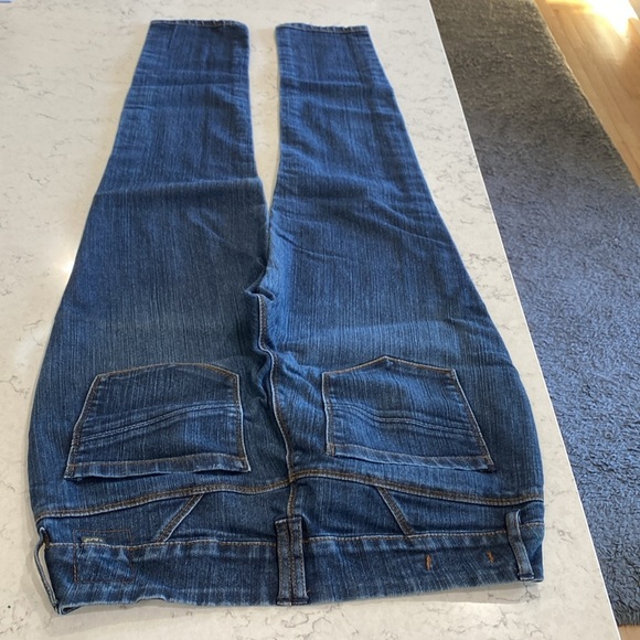 Jag Jeans - Picture 3 of 11